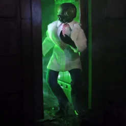 Mego Sci-Fi Wave 8 - The Fly (Red Tie) 8