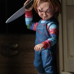 NECA - Ultimate Chucky 7