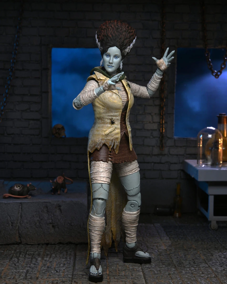 Mego NECA - Universal Monsters X TMNT - Ultimate April As The Bride 7" Action Figure (Pre-Order Ships October) 7 Mego NECA - Universal Monsters X TMNT - Ultimate April As The Bride 7" Action Figure (Pre-Order Ships October)