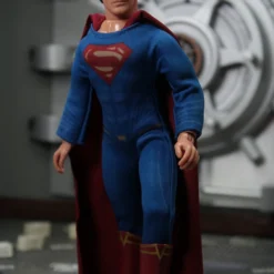 Mego DC Wave 14 - Henry Cavill Superman 8