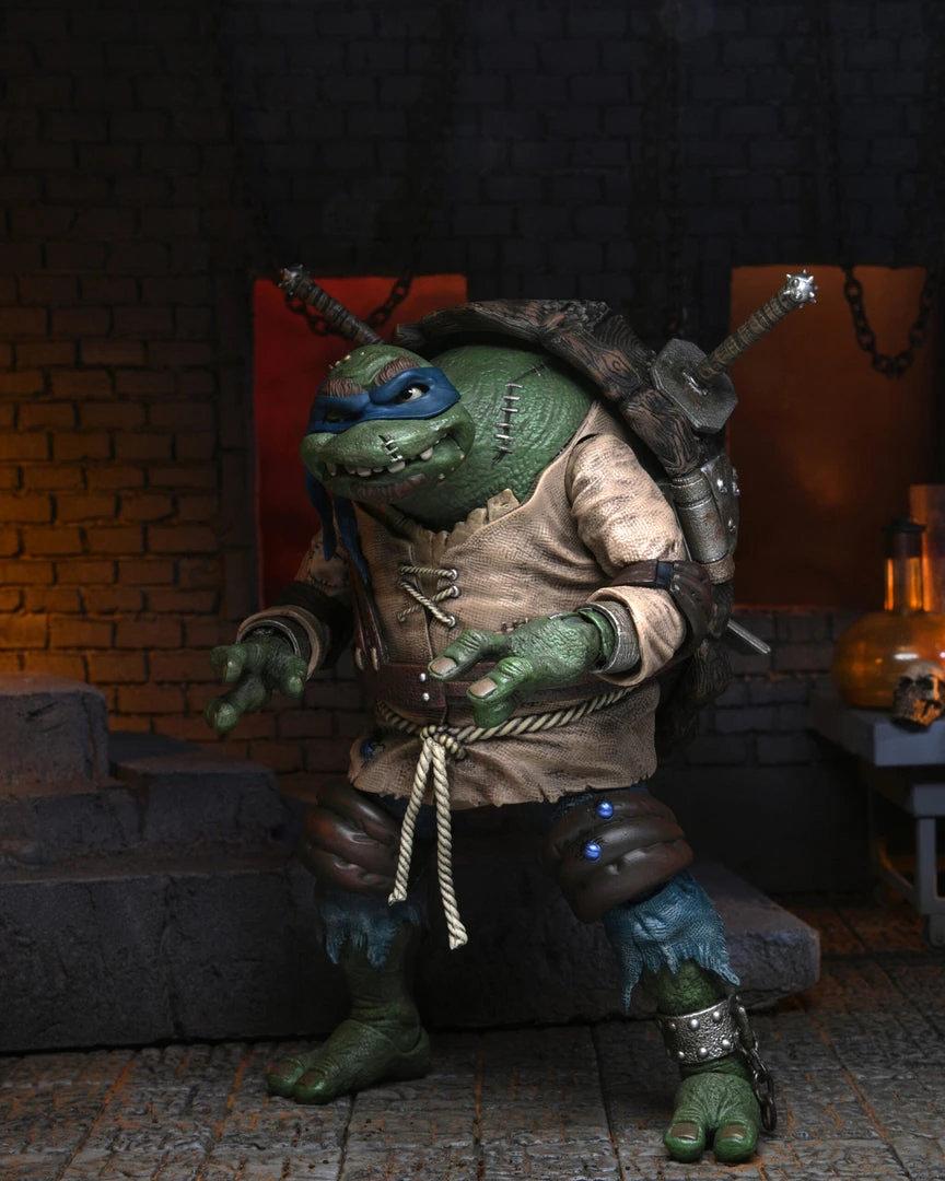 NECA - Universal Monsters X TMNT - Ultimate Leonardo Hunchback 7" Action Figure (Pre-Order Ships October) 3 NECA - Universal Monsters X TMNT - Ultimate Leonardo Hunchback 7" Action Figure (Pre-Order Ships October)
