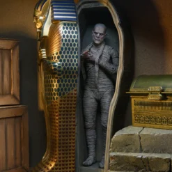 NECA - Universal Monsters Mummy - Accessory Pack (Pre-Order Ships August) Mego