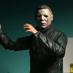 NECA - Halloween 2 - Ultimate Michael Myers & Dr. Loomis (2-Pack) 7