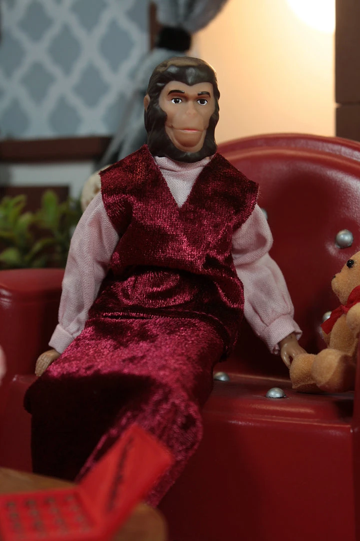 Mego Planet Of The Apes Wave 15 - Zira (Variant) 8" Action Figure 16 Mego Planet Of The Apes Wave 15 - Zira (Variant) 8" Action Figure