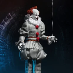 NECA - IT (2017) - Pennywise 8