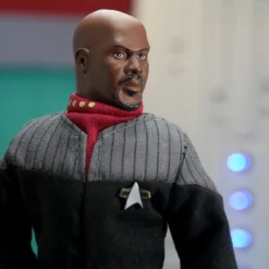 Mego Star Trek Wave 15 - Captain Sisko (Variant) 8