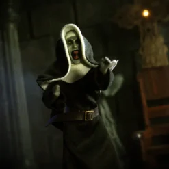 Mego Horror Wave 14 - The Nun (Window Box) 8