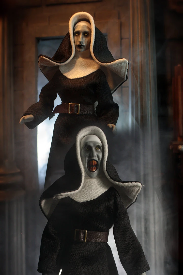 Damaged Package Mego Horror Wave 14 - The Nun 8" Action Figure 4 Damaged Package Mego Horror Wave 14 - The Nun 8" Action Figure