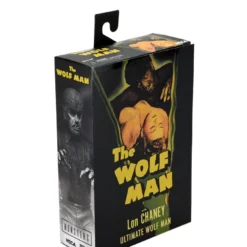 NECA - Universal Monsters - Ultimate Wolf Man (B&W) 7